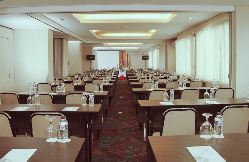Hotel Sahid Mutiara Karawaci Tangerang Exterior foto