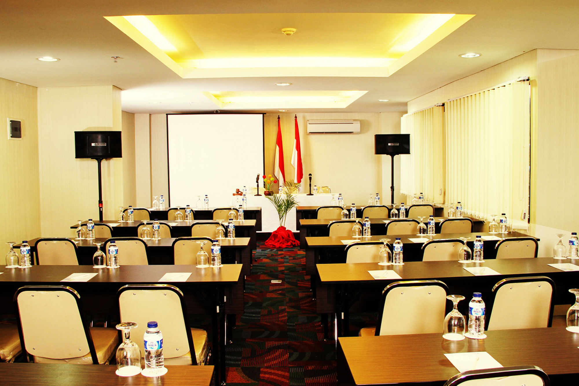 Hotel Sahid Mutiara Karawaci Tangerang Exterior foto